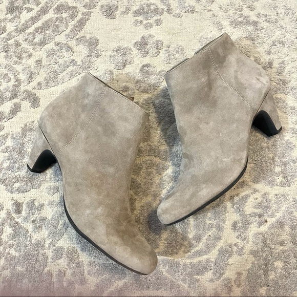 SAM EDELMAN Michelle Gray Suede Heeled Booties - Picture 6 of 9